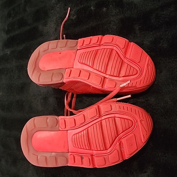 Airmax270 - Picture 3 of 5